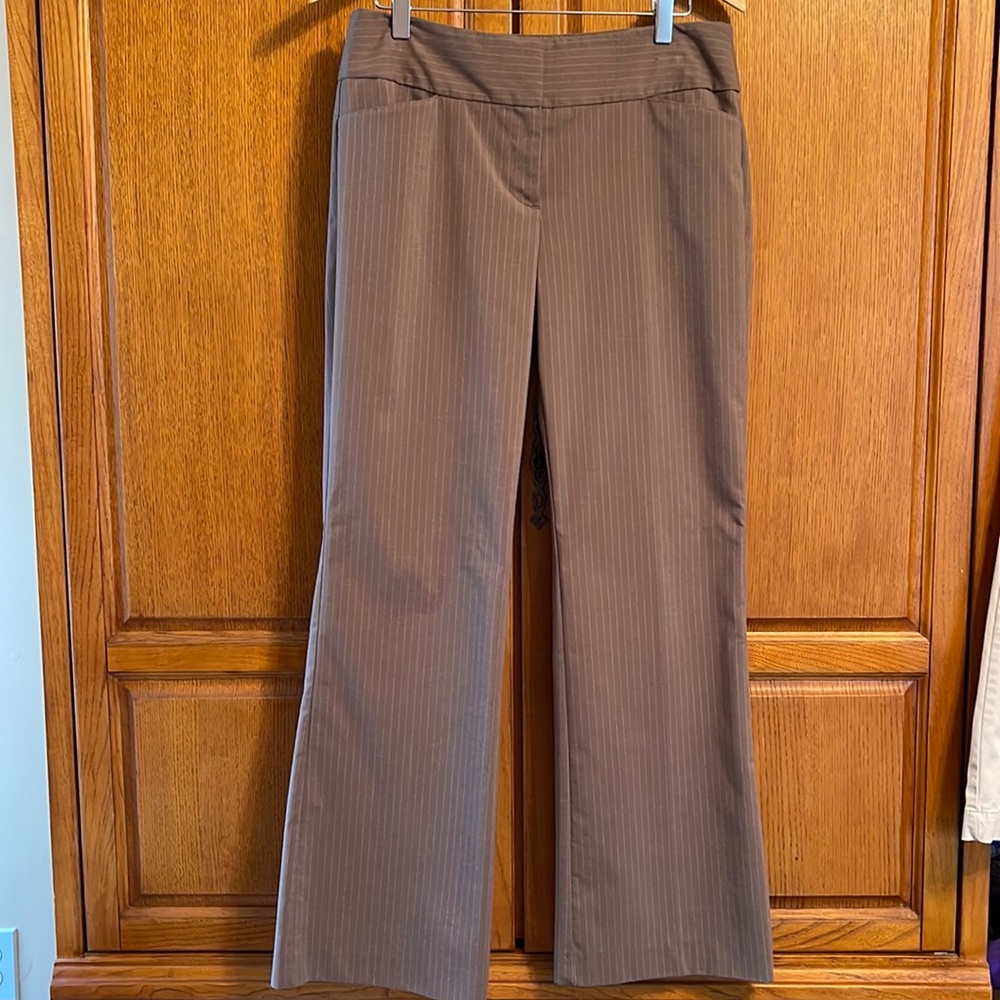 Loft dress pants in excellent condition